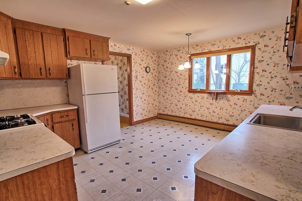 17 Cedar Brook Road Wellesley, MA 02482 - Photo 8 of 21