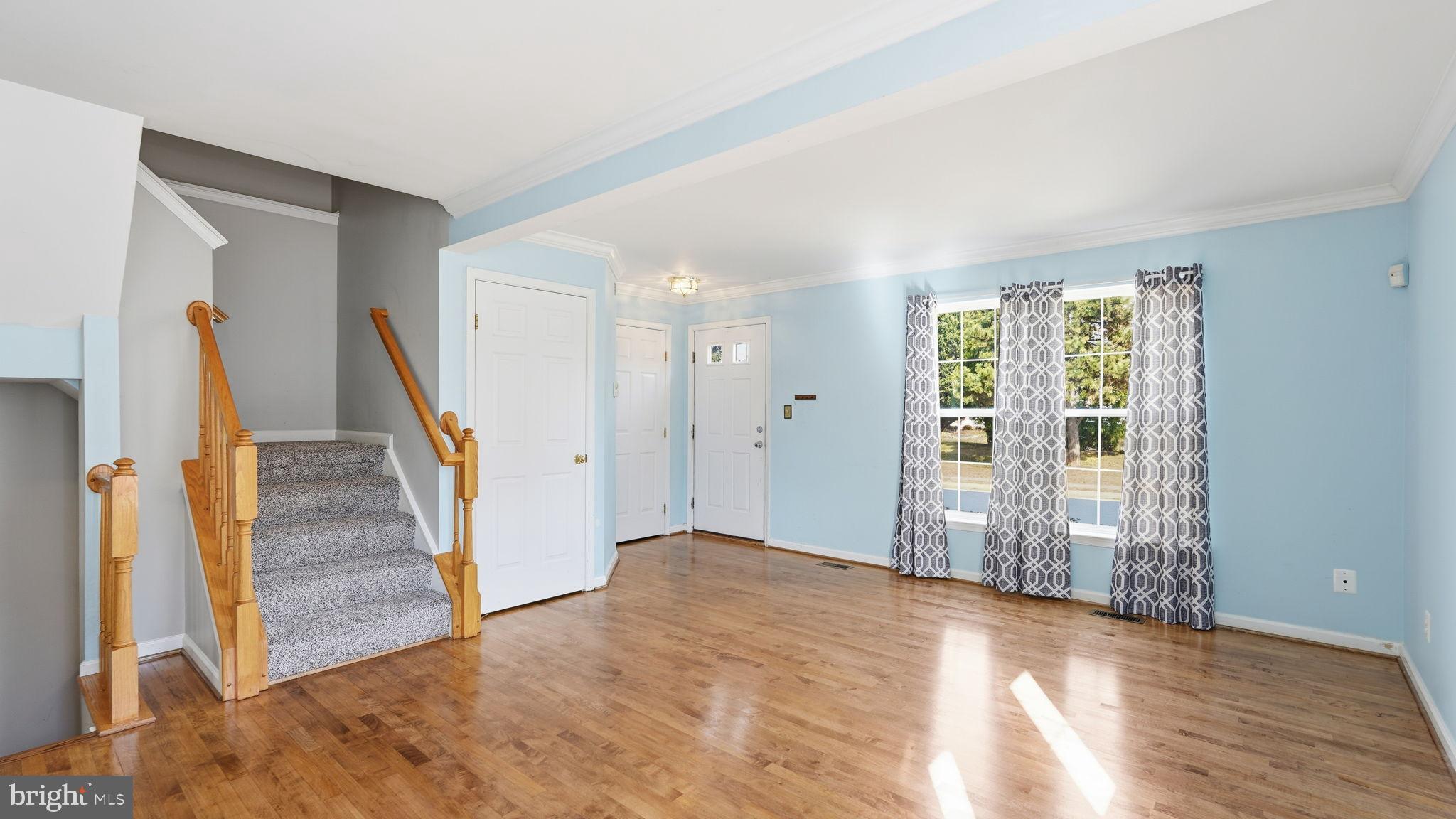 14431 Colonel Wood Road Gainesville, VA 20155 - Photo 7 of 37 a view of empty room with wooden floor