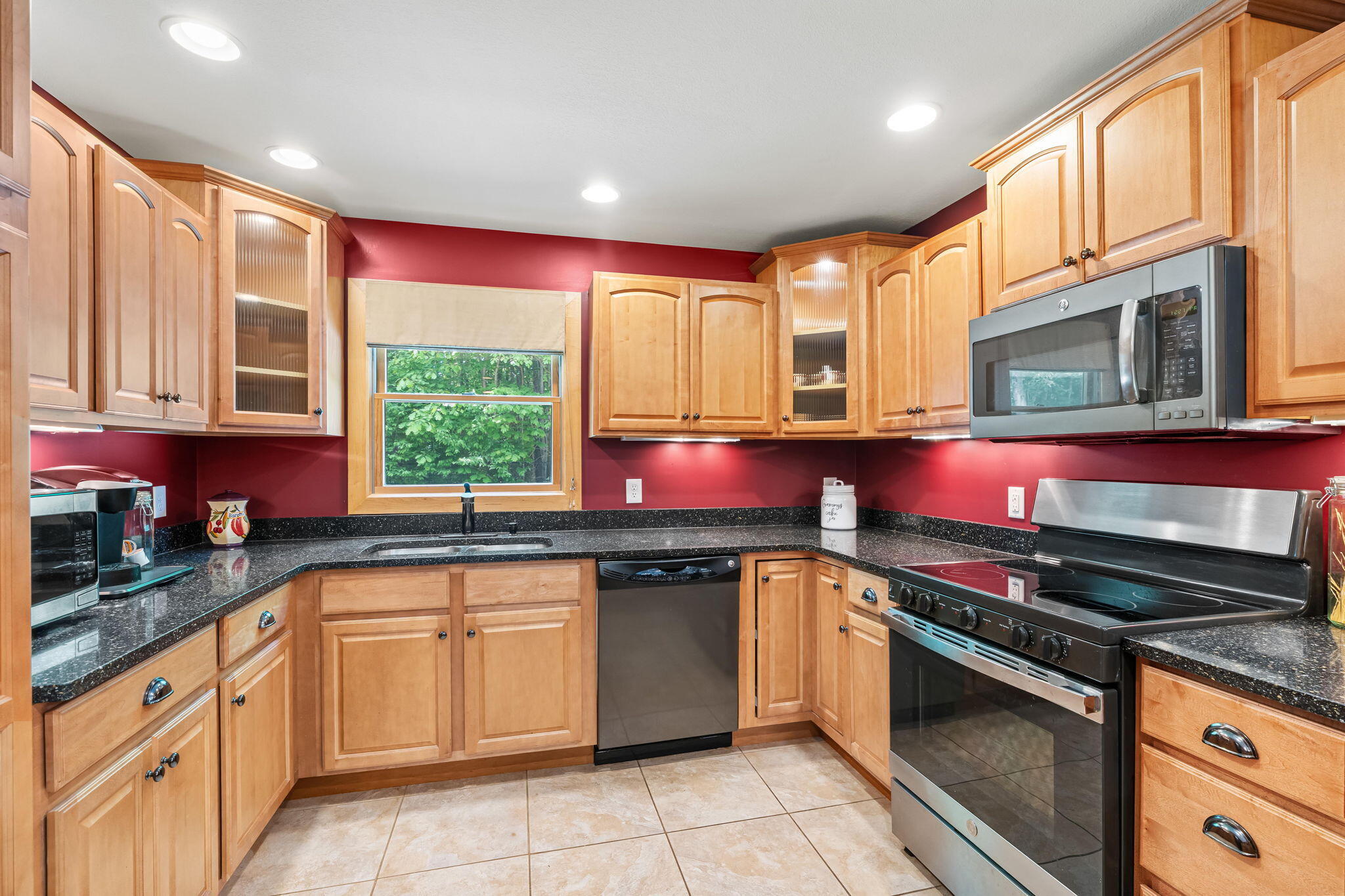 16528 West Fruitport Road Spring Lake, MI 49456 - Photo 33 of 59 33_beyc6a47cafb7e06d