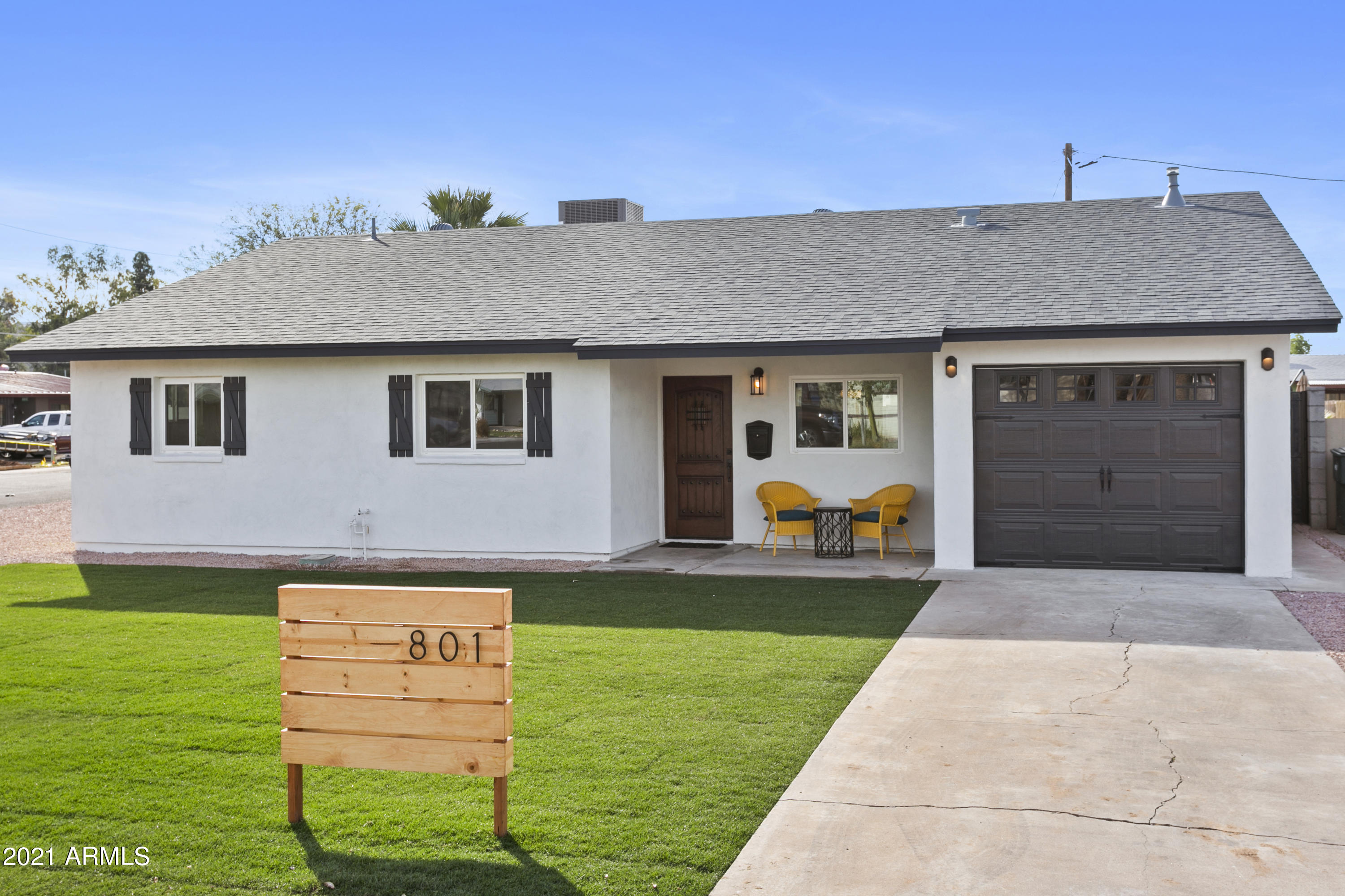 801 West Picadilly Road Phoenix, AZ 85013 - Photo 1 of 54 Front of House