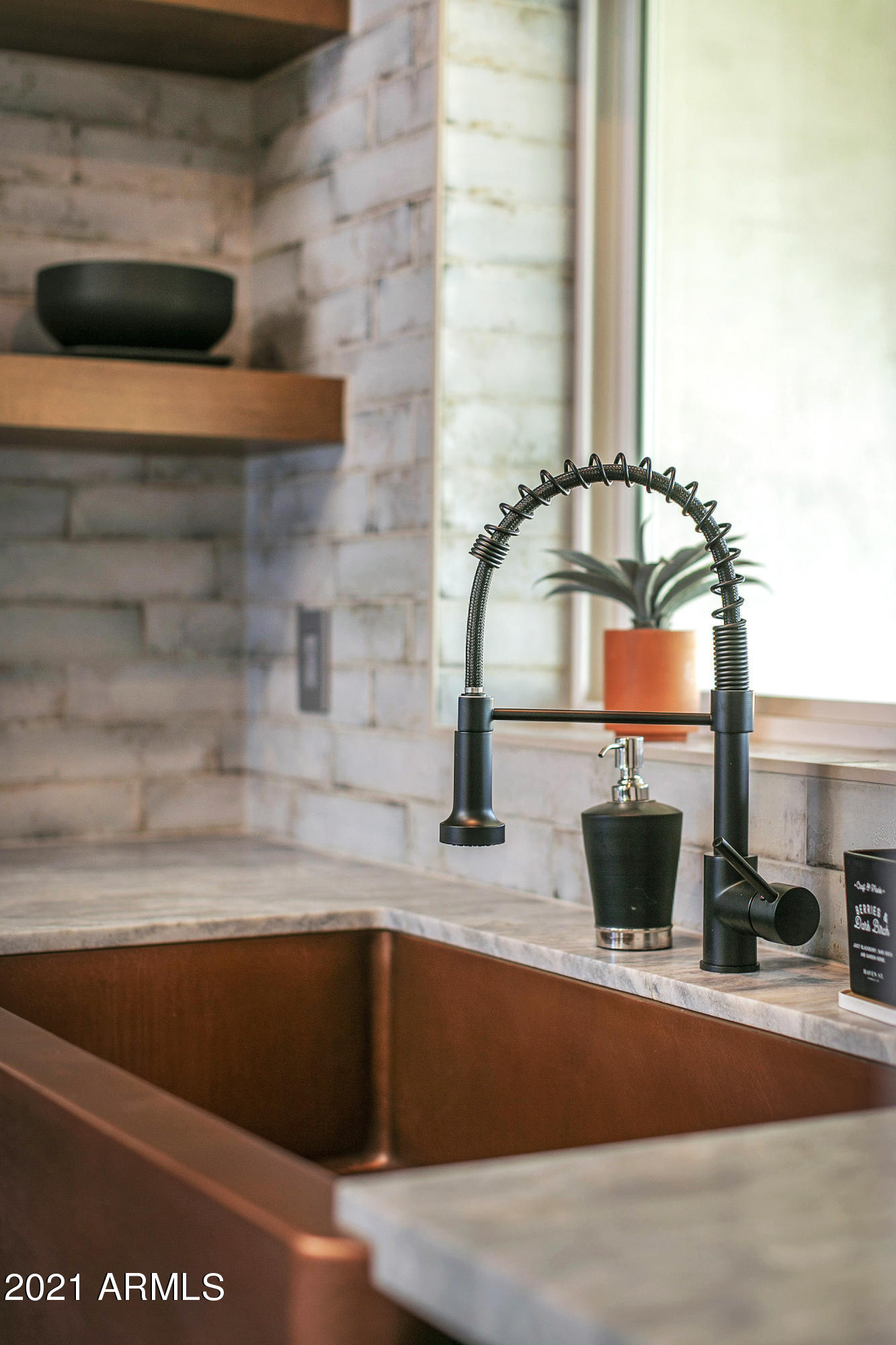 801 West Picadilly Road Phoenix, AZ 85013 - Photo 13 of 54 Beautiful Copper Sink