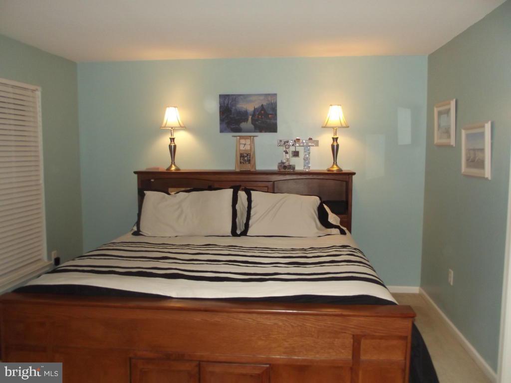 623 Creekside Lane Lititz, PA 17543 - Photo 13 of 24