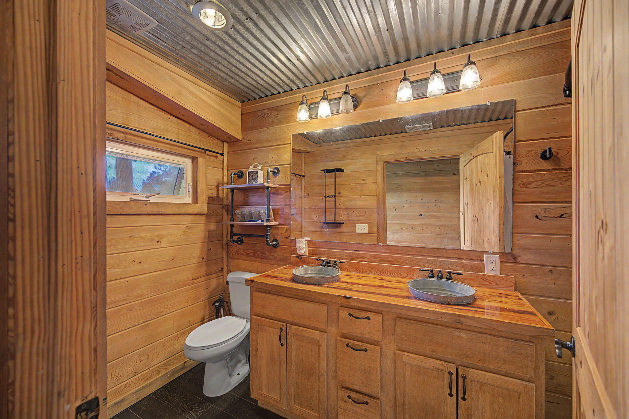 8365 Mountain City Road Baker, FL 32531 - Photo 20 of 37 Bathroom