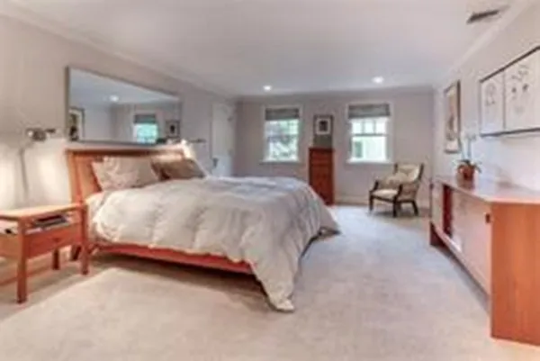 $7,500 | 68 Waverley Avenue, Unit 1, Newton, MA 02458