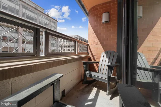 $450,000 | 631 D Street Northwest, Unit 632, Washington, DC 20004