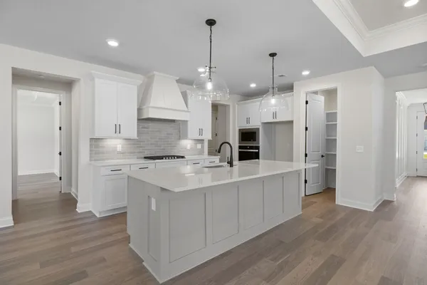 $819,900 | 7318 Winners Road, Murfreesboro, TN 37129