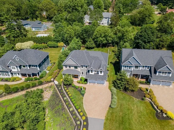 $2,485,000 | 23 Covered Bridge Lane, Wayland, MA 01778