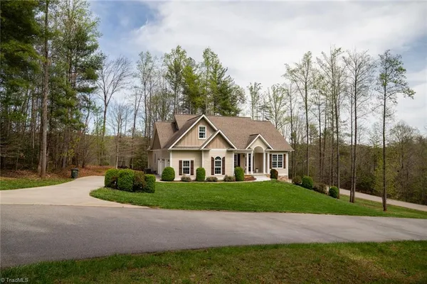 $649,000 | 161 Burberry Drive, Purlear, NC 28665
