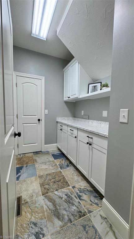 161 Burberry Drive Purlear, NC 28665 - Photo 13 of 49 Walk-in Butlers Pantry