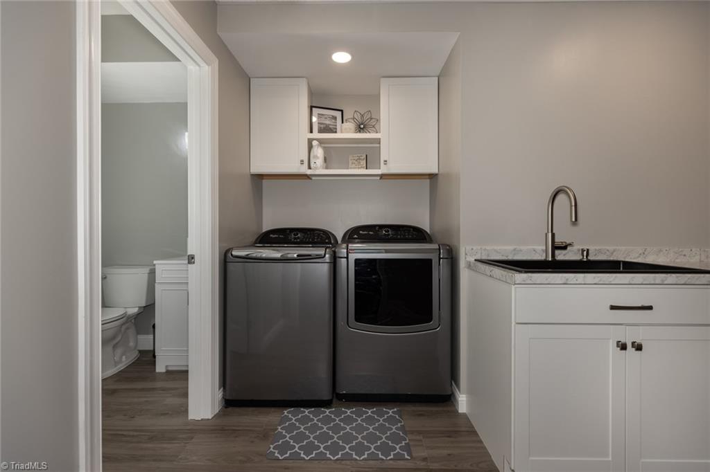 161 Burberry Drive Purlear, NC 28665 - Photo 36 of 49 Laundry Room