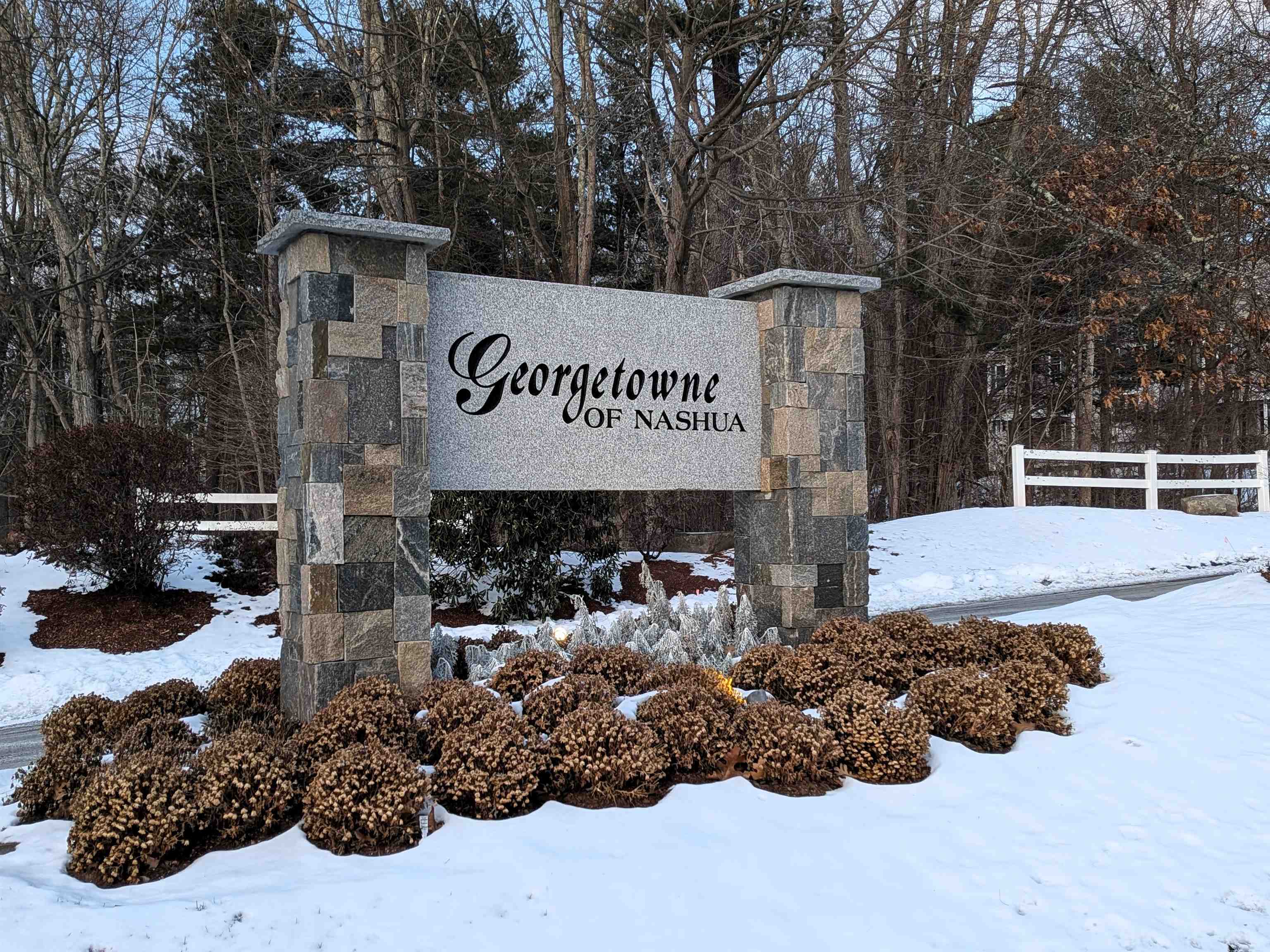 38 Georgetown Drive Nashua, NH 03062 - Photo 1 of 26