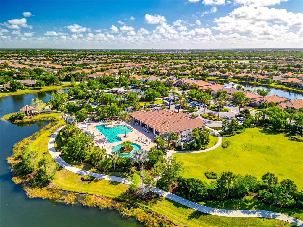 12848 Del Corso Loop Lakewood Ranch, FL 34211 - Photo 46 of 70 Gallery Image 46