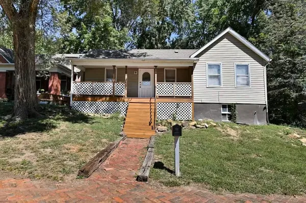 $132,500 | 1013 Kearney Street, Atchison, KS 66002
