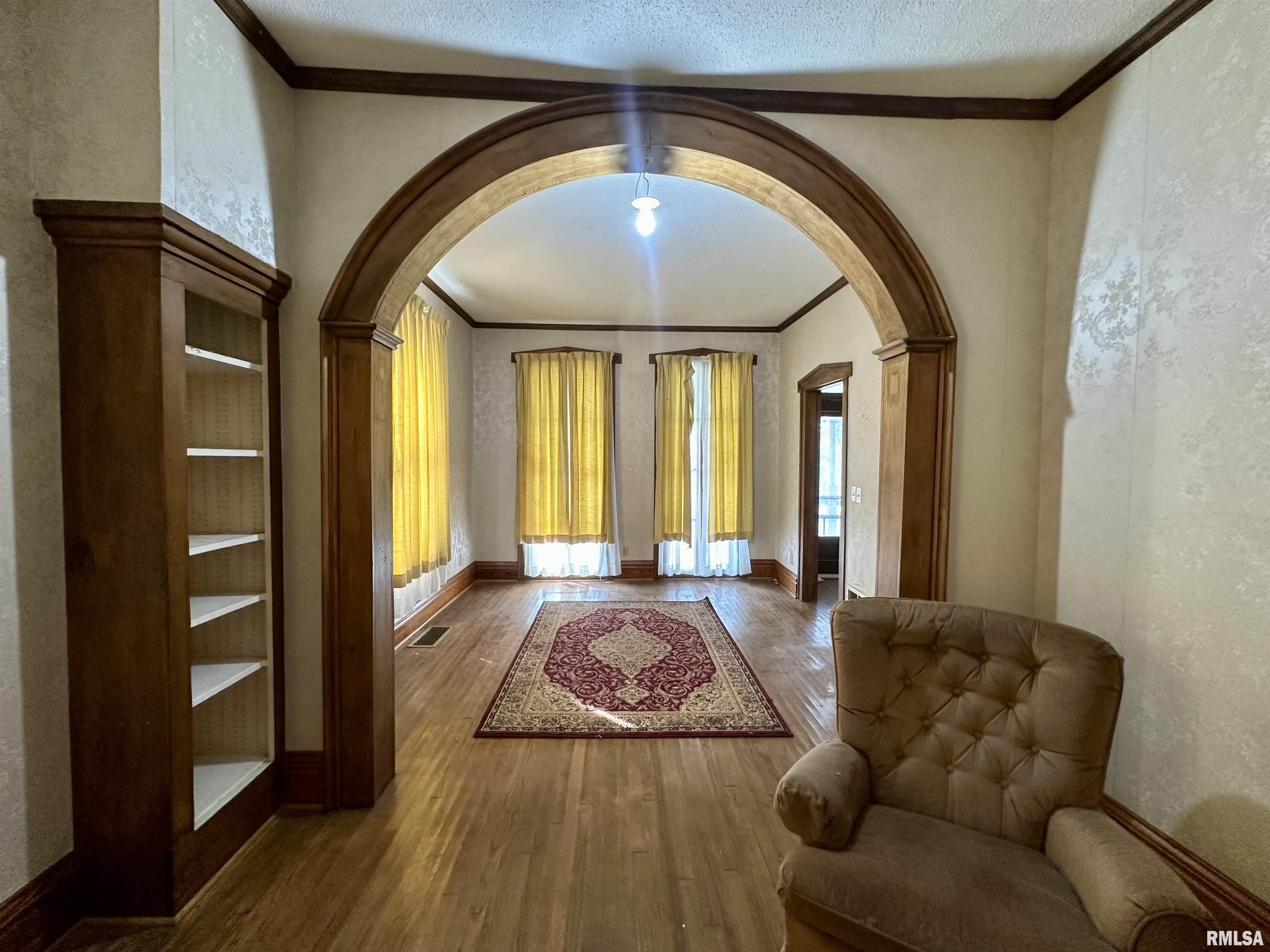 206 32nd Avenue North Clinton, IA 52732 - Photo 12 of 29