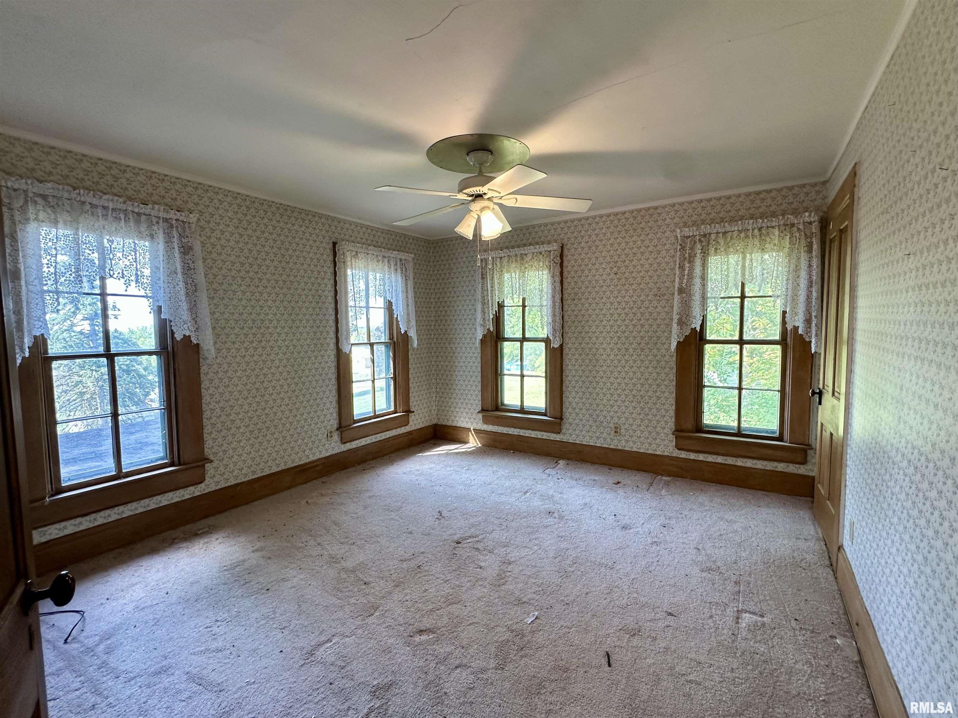 206 32nd Avenue North Clinton, IA 52732 - Photo 21 of 29