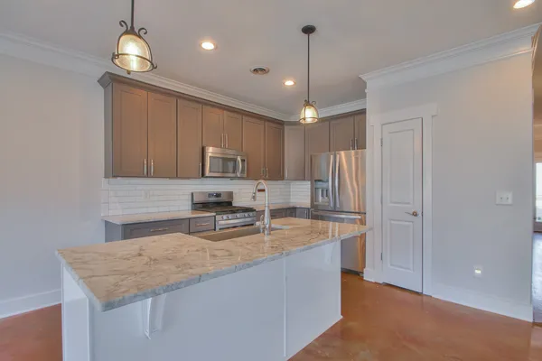 $3,495 | 1319 Pillow Street, Nashville, TN 37203