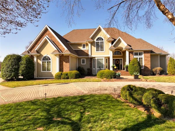 $1,500,000 | 304 Reavley Drive, Lamar, MO 64759