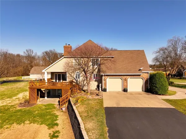 $1,500,000 | 304 Reavley Drive, Lamar, MO 64759