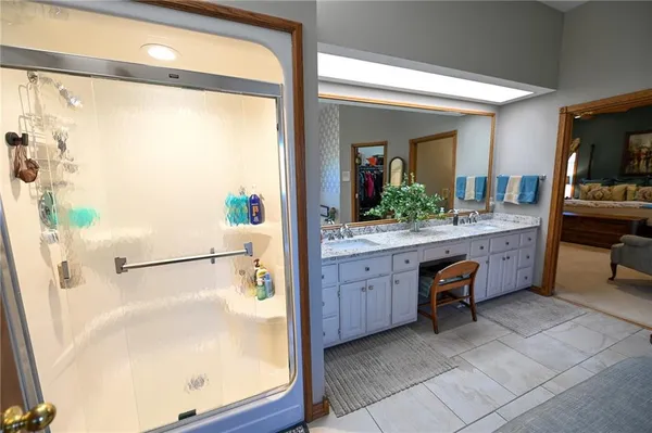 $1,500,000 | 304 Reavley Drive, Lamar, MO 64759