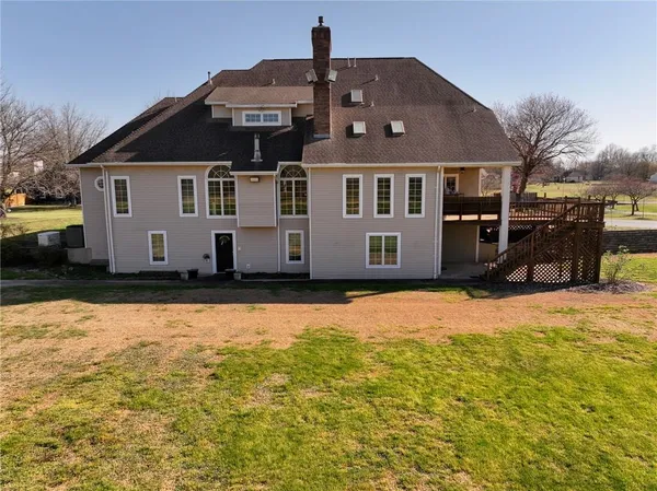 $1,500,000 | 304 Reavley Drive, Lamar, MO 64759