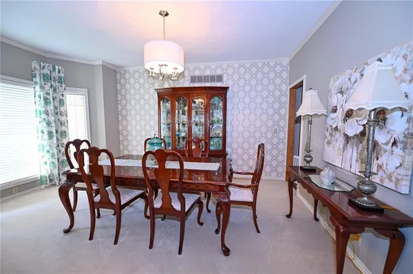 $1,500,000 | 304 Reavley Drive, Lamar, MO 64759