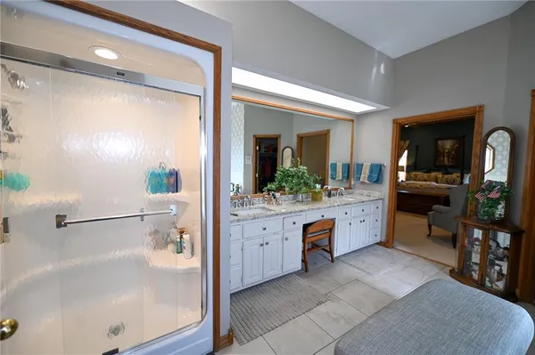 $1,500,000 | 304 Reavley Drive, Lamar, MO 64759