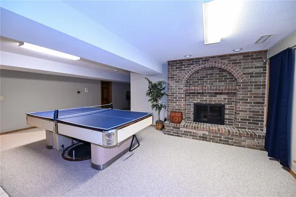 $1,500,000 | 304 Reavley Drive, Lamar, MO 64759