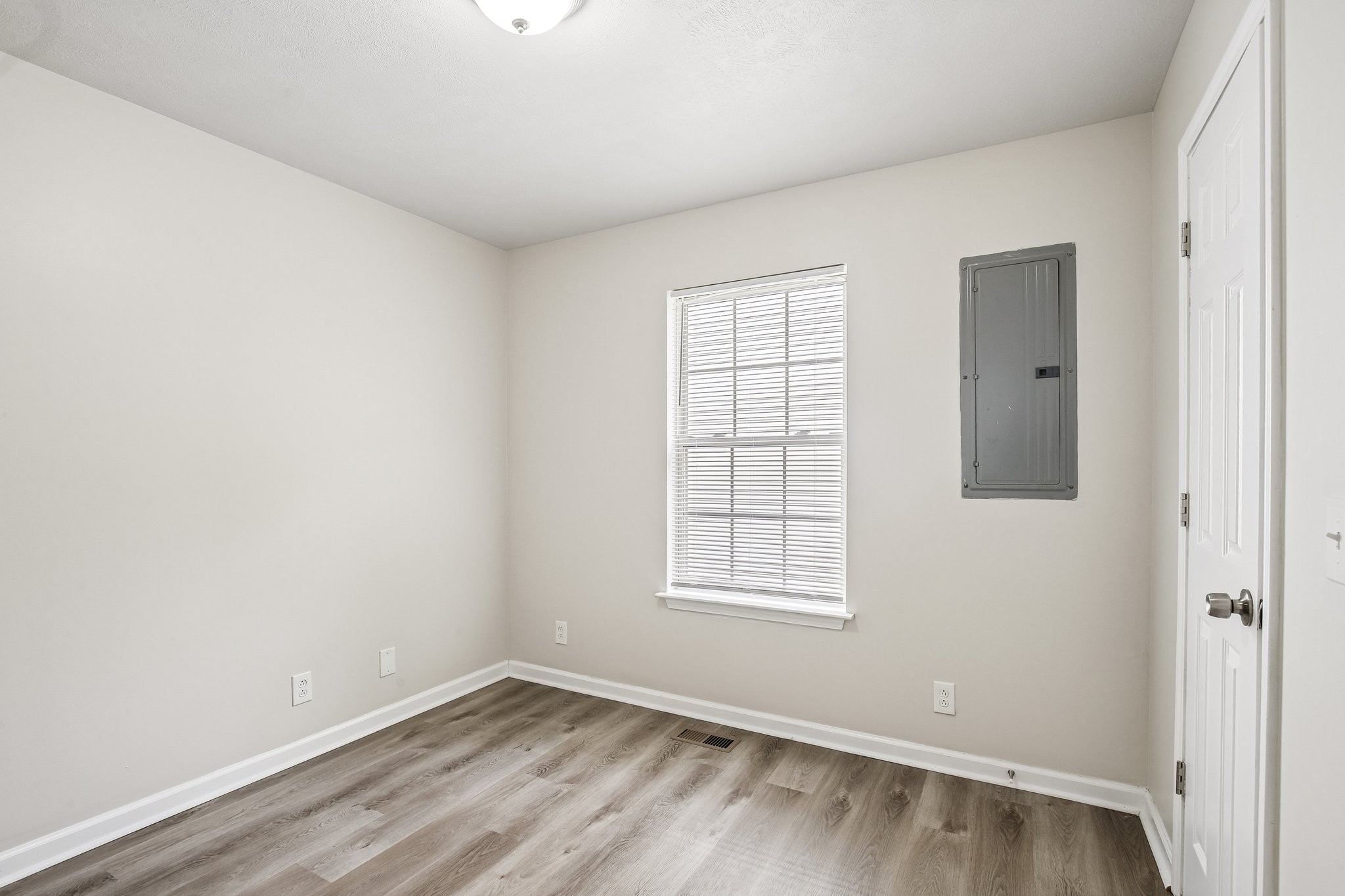 2607 Landrum Court Springfield, TN 37172 - Photo 37 of 47