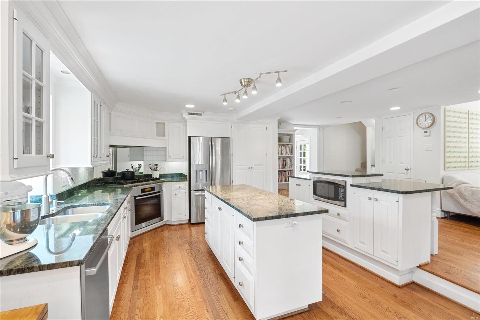 1230 Lay Road St. Louis, MO 63124 - Photo 16 of 43