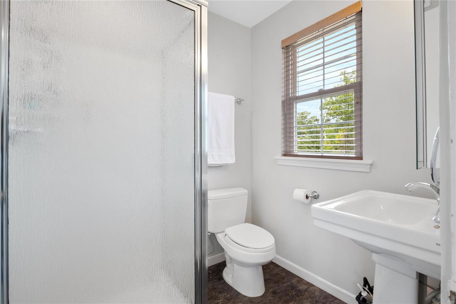 1230 Lay Road St. Louis, MO 63124 - Photo 36 of 43