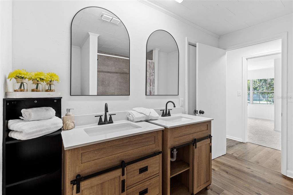 17081 Southwest 139th Avenue Archer, FL 32618 - Photo 17 of 47