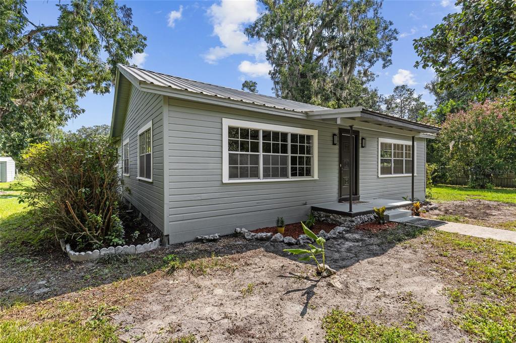 17081 Southwest 139th Avenue Archer, FL 32618 - Photo 28 of 47