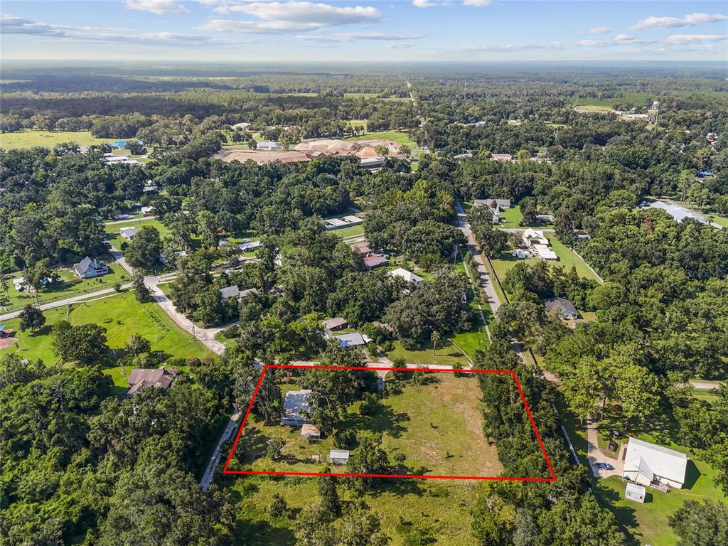 17081 Southwest 139th Avenue Archer, FL 32618 - Photo 38 of 47