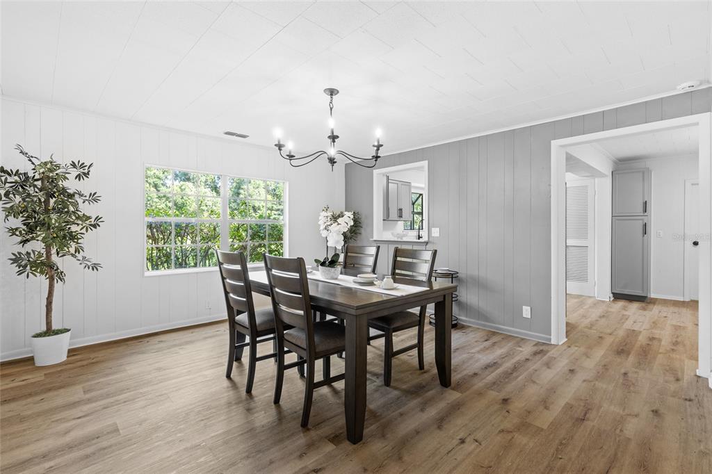 17081 Southwest 139th Avenue Archer, FL 32618 - Photo 8 of 47