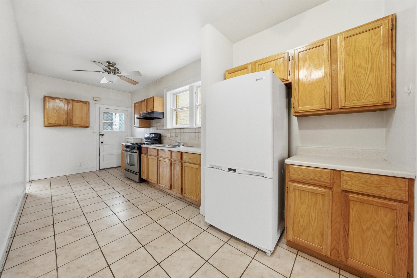 8019 South Rhodes Avenue Chicago, IL 60619 - Photo 32 of 55