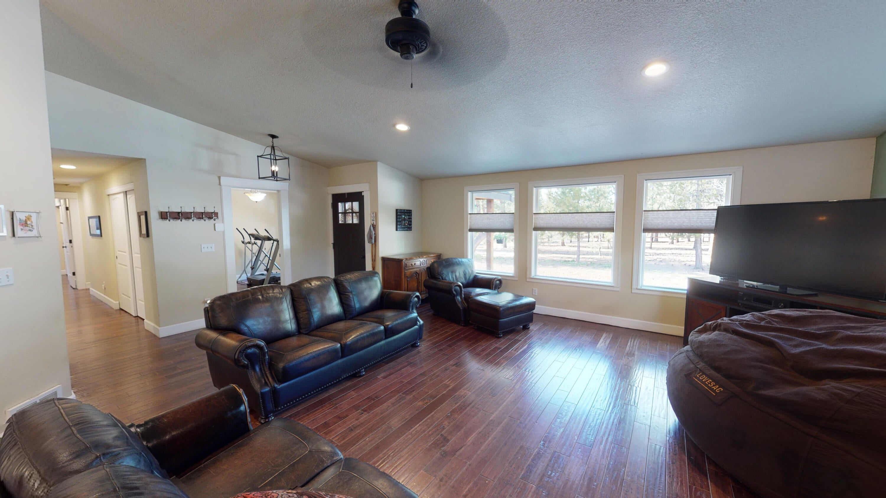 15647 Cornell Road La Pine, OR 97739 - Photo 12 of 40 15647-Cornell-Dr-05162022_102509
