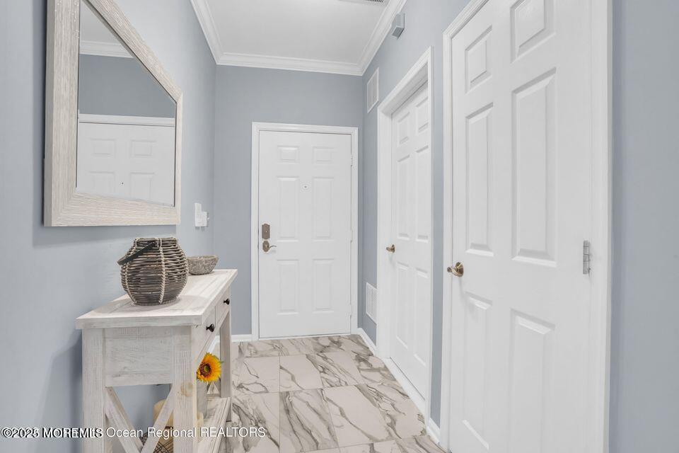 410 St Andrews Place Manalapan, NJ 07726 - Photo 19 of 23