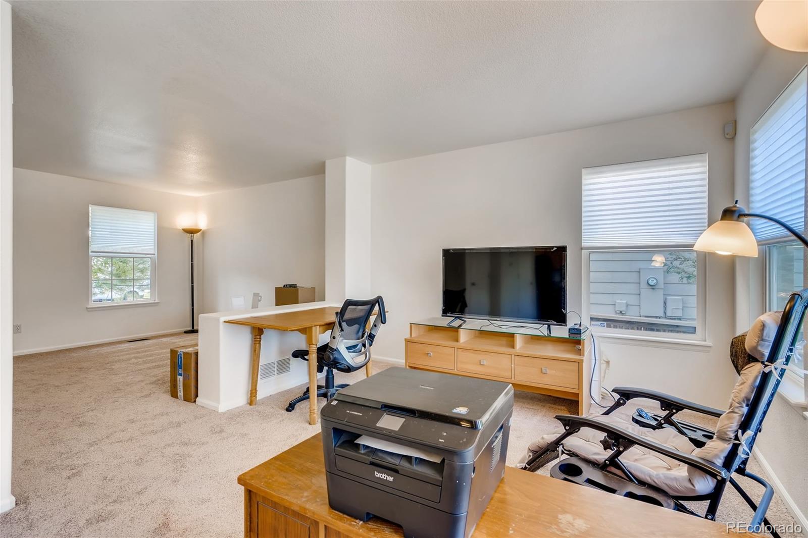 9894 Saybrook Street Highlands Ranch, CO 80126 - Photo 11 of 26 Gallery Image 11