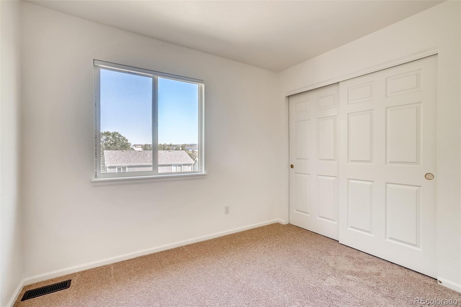 9894 Saybrook Street Highlands Ranch, CO 80126 - Photo 20 of 26 Gallery Image 20