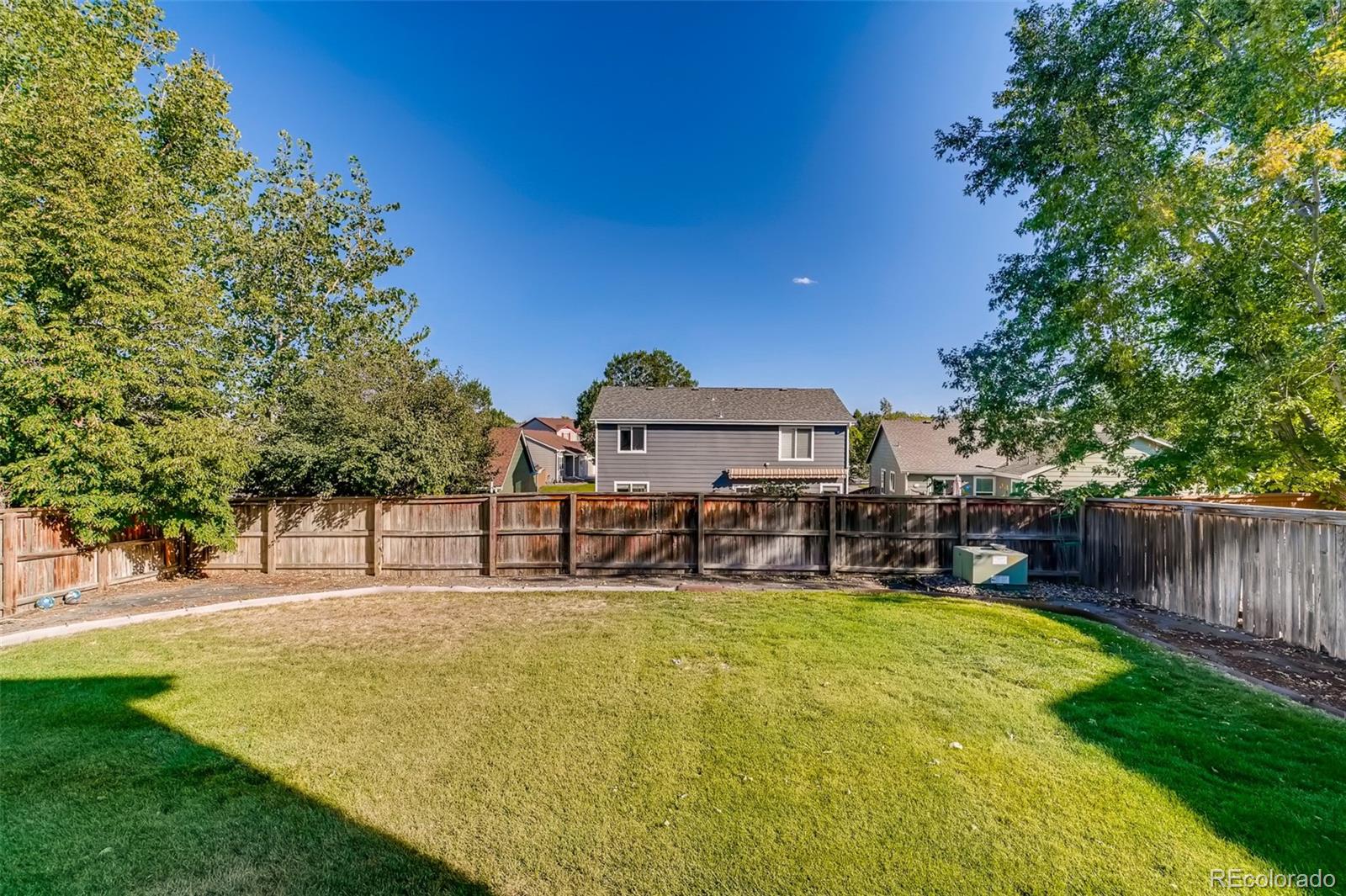 9894 Saybrook Street Highlands Ranch, CO 80126 - Photo 24 of 26 Gallery Image 24