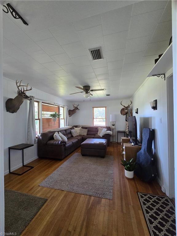 122 Myrtle Road Statesville, NC 28625 - Photo 9 of 27 Gallery Image 9
