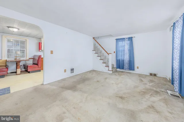 a view of empty room