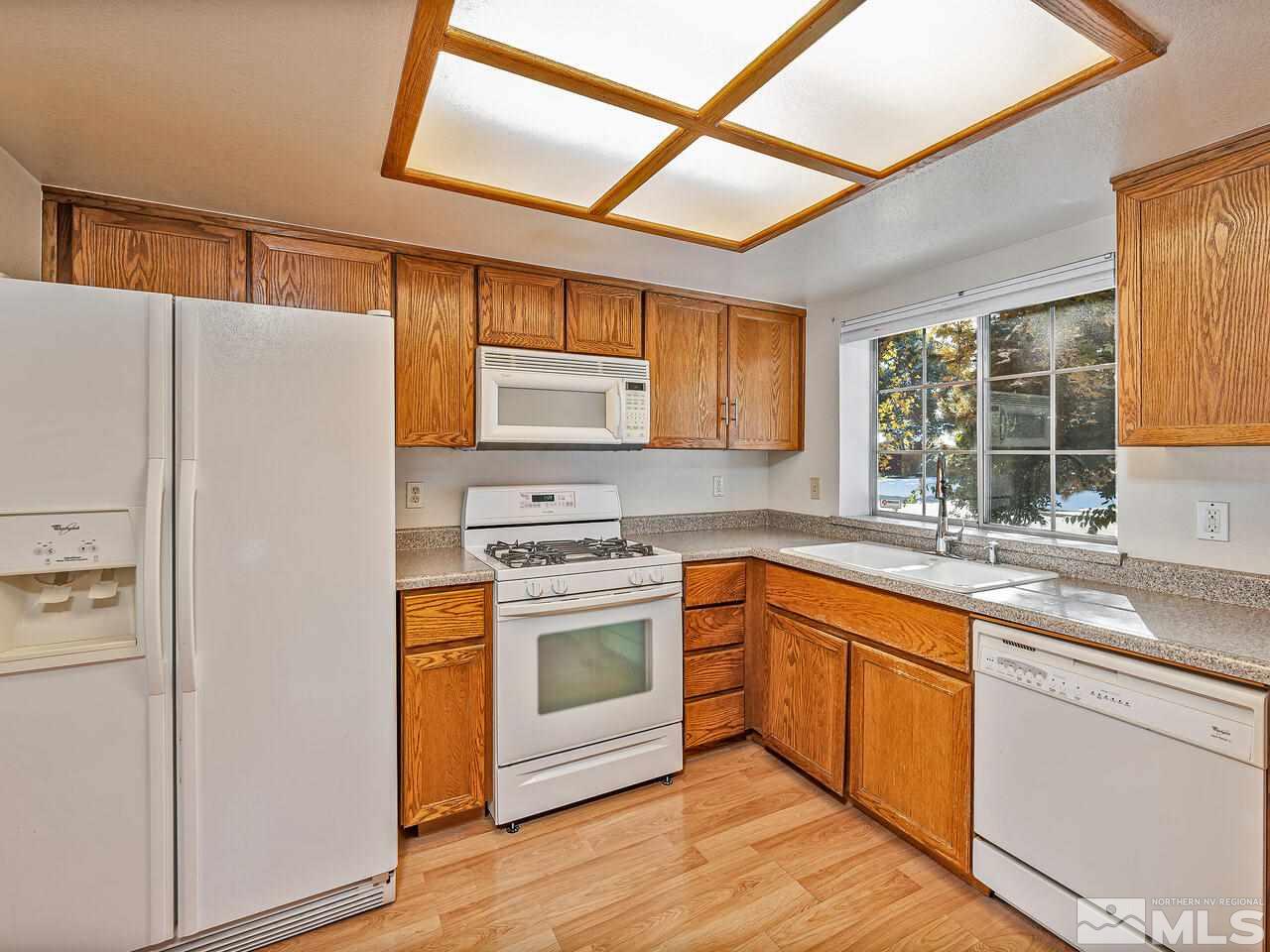 4329 Pescado Way Reno, NV 89502 - Photo 7 of 16 Photo 7
