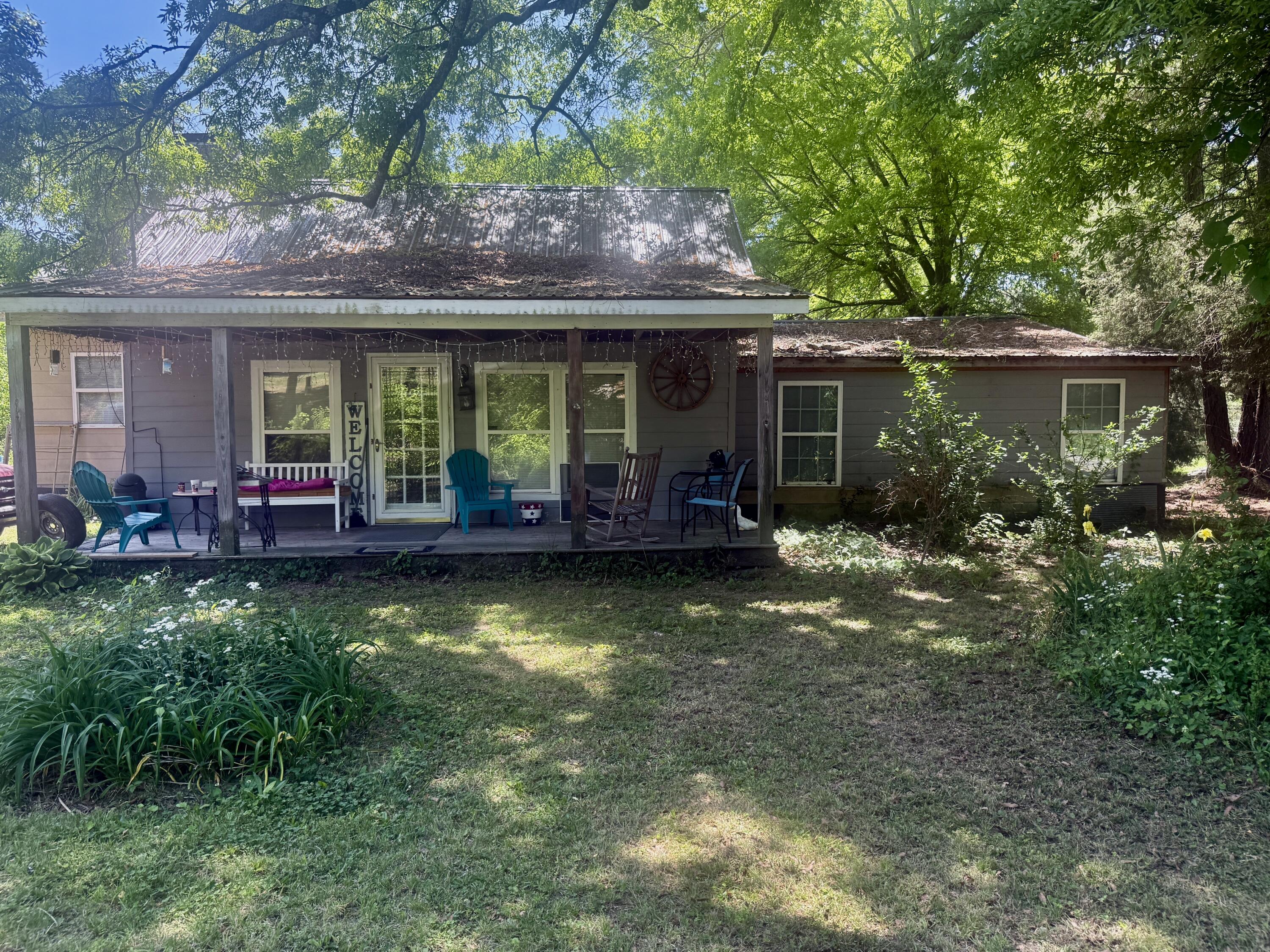 1076 Mountain View Road Trion, GA 30753 - Photo 1 of 28 Parsonage