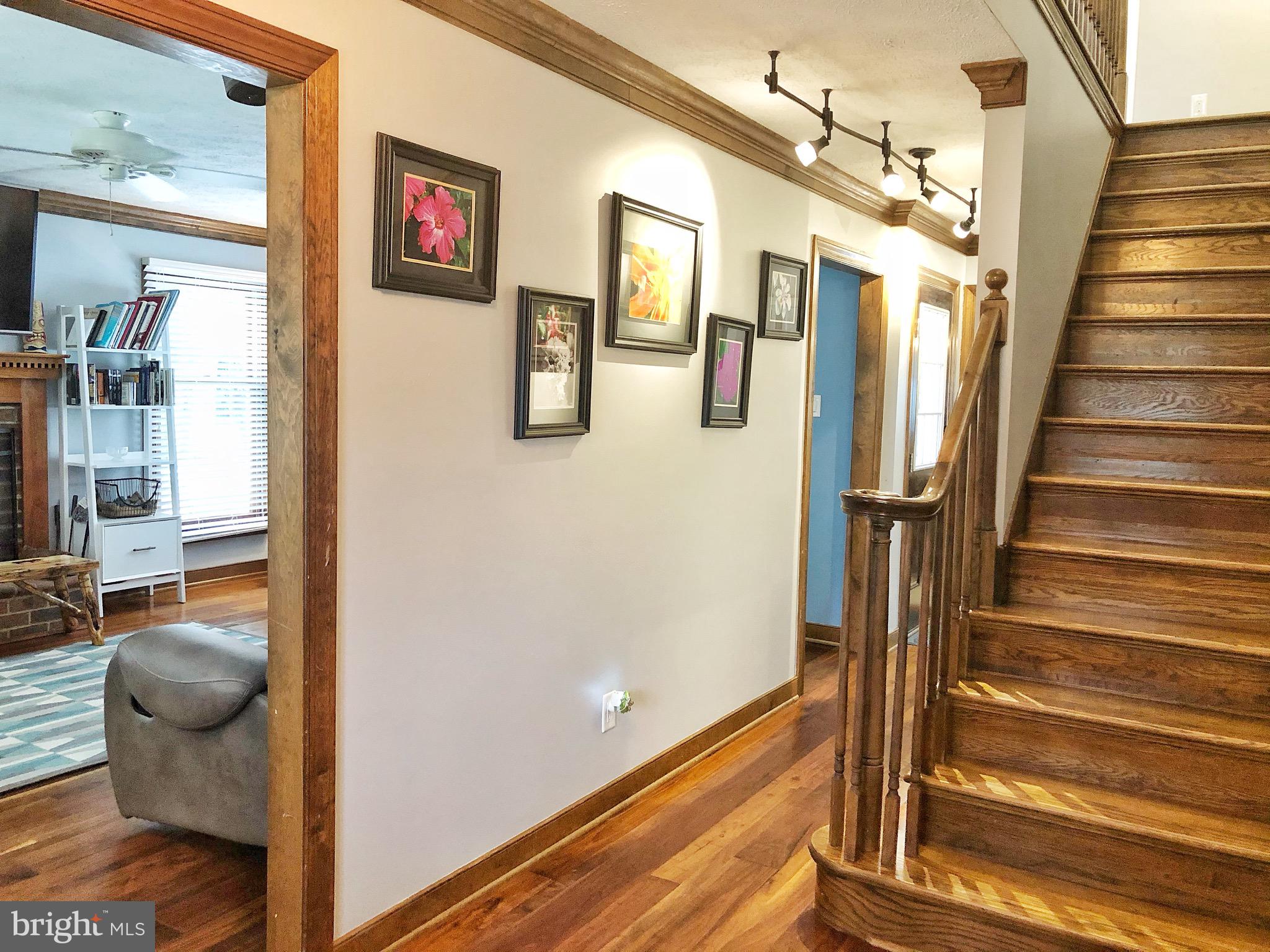 5110 Hurop Road Sandston, VA 23150 - Photo 12 of 96 Lighting is well placed to show off your treasures
