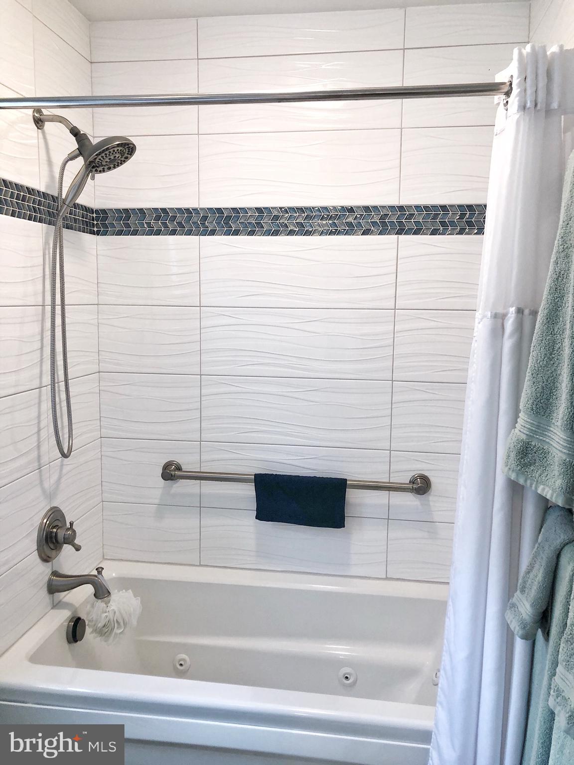 5110 Hurop Road Sandston, VA 23150 - Photo 56 of 96 gorgeous custom tiled shower