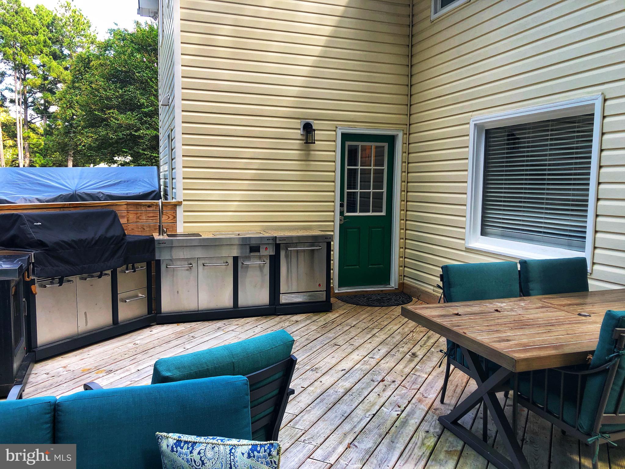 5110 Hurop Road Sandston, VA 23150 - Photo 76 of 96 some like it hot - BBQ style