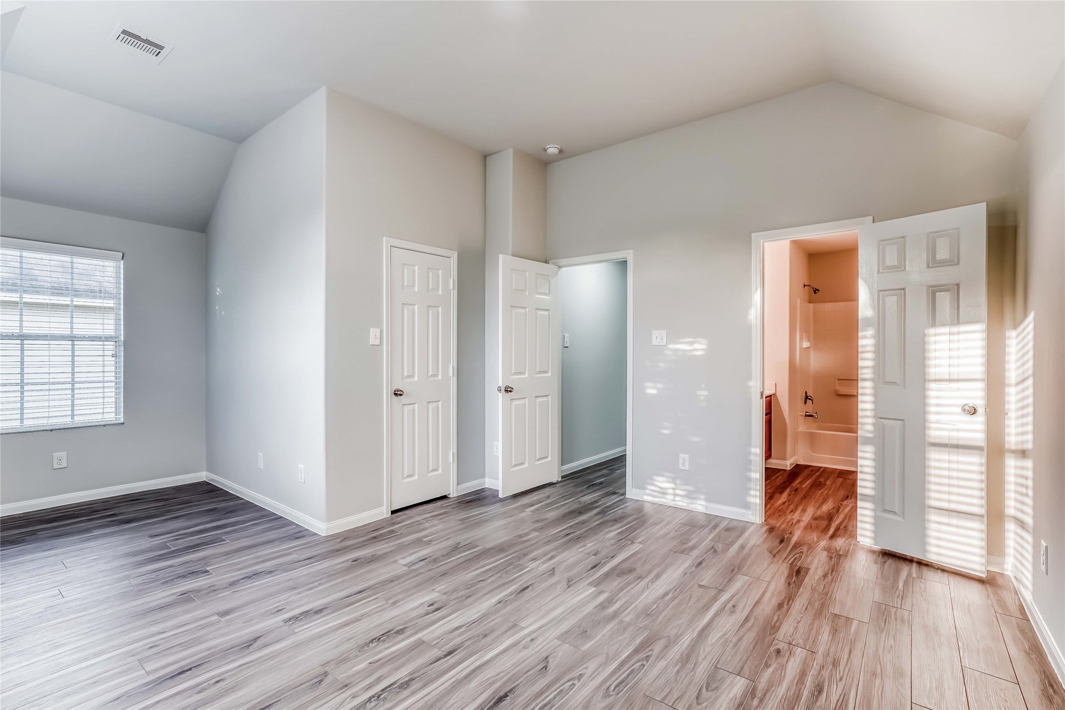 5405 Rio Ramos Court Rosharon, TX 77583 - Photo 11 of 17