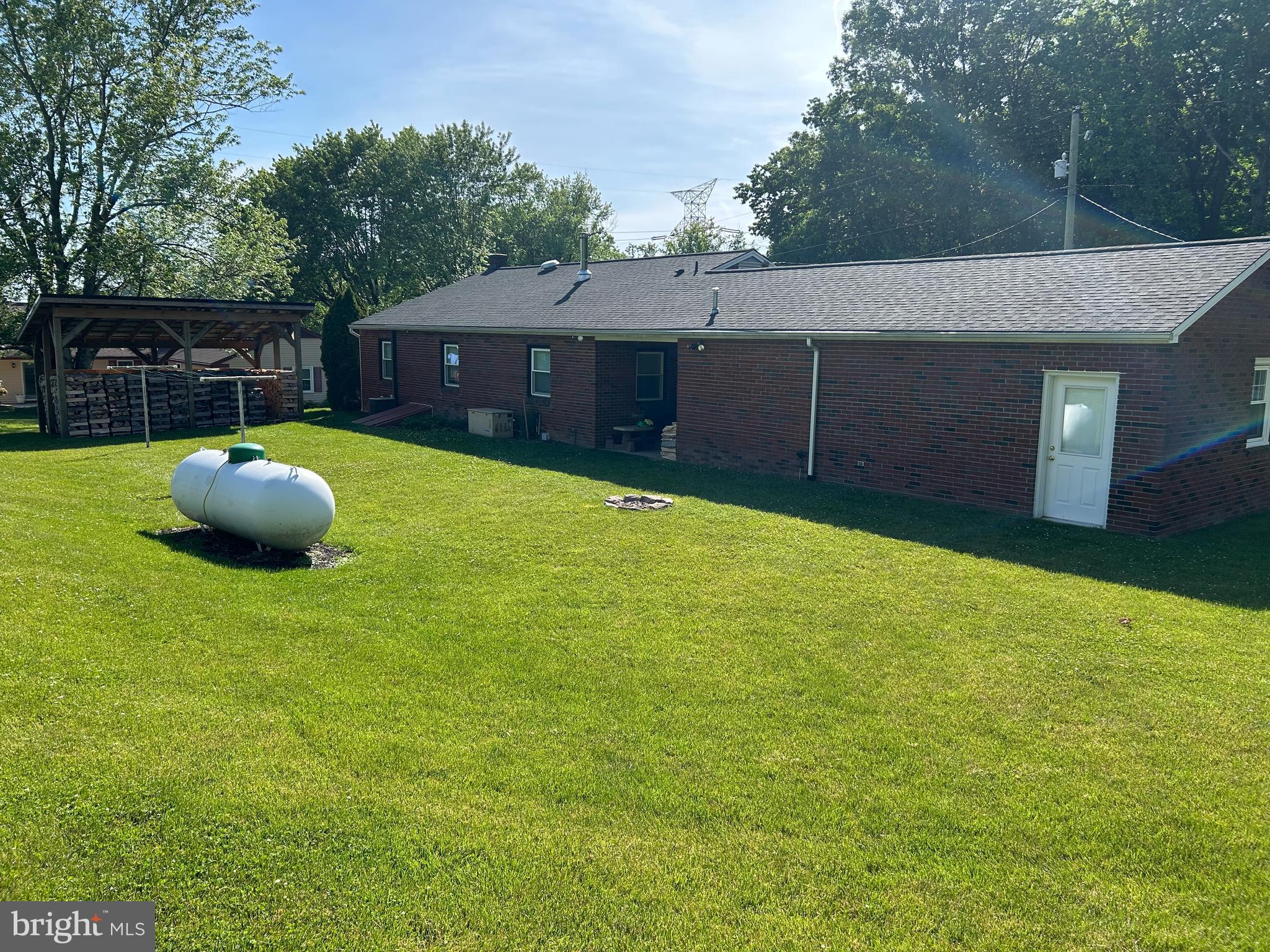 1652 Reading Road Mohnton, PA 19540 - Photo 2 of 15
