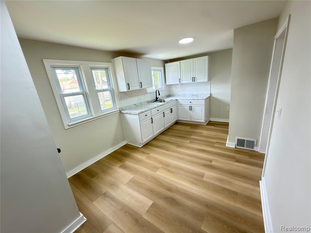 114 Pine Street River Rouge, MI 48218 - Photo 6 of 22